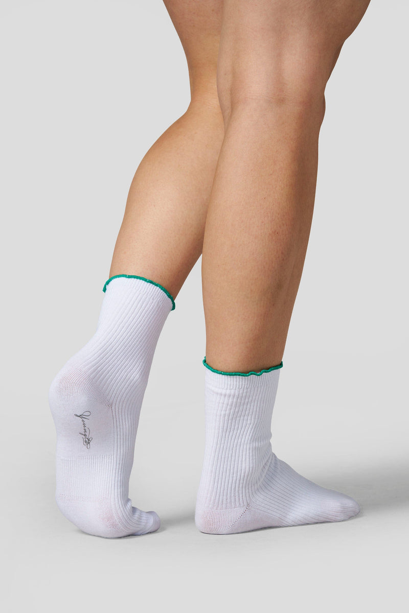 W6119 Ruffle Socks