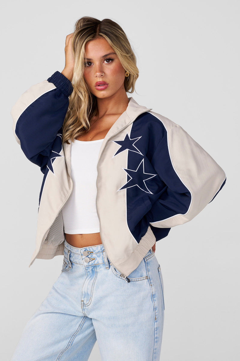 W565 Old School Windbreaker - Oversized vintage-style windbreaker with mesh lining and heavier weight fabric, retro-inspired style in colour Navy.