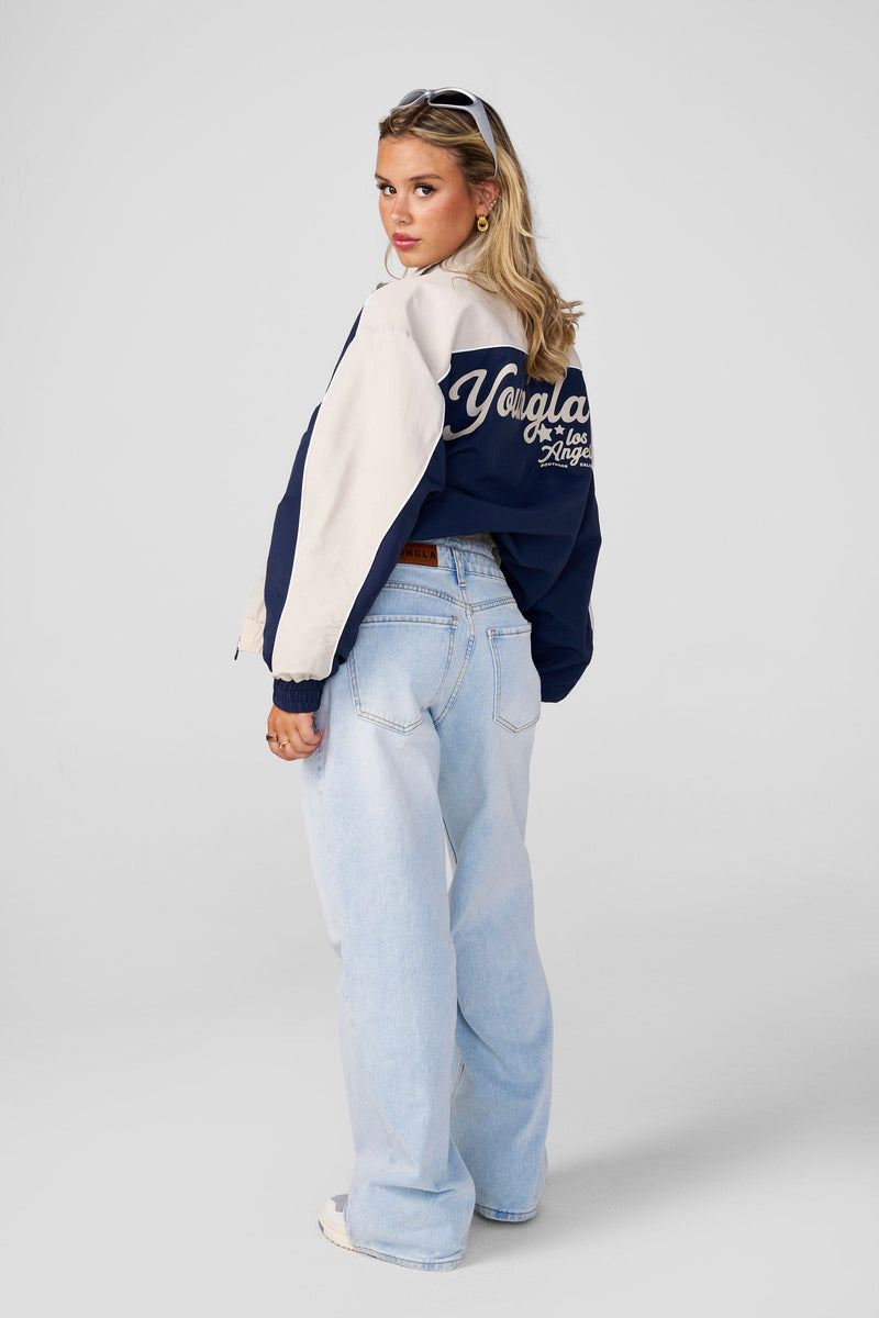 W565 Old School Windbreaker - Oversized vintage-style windbreaker with mesh lining and heavier weight fabric, retro-inspired style in colour Navy.
