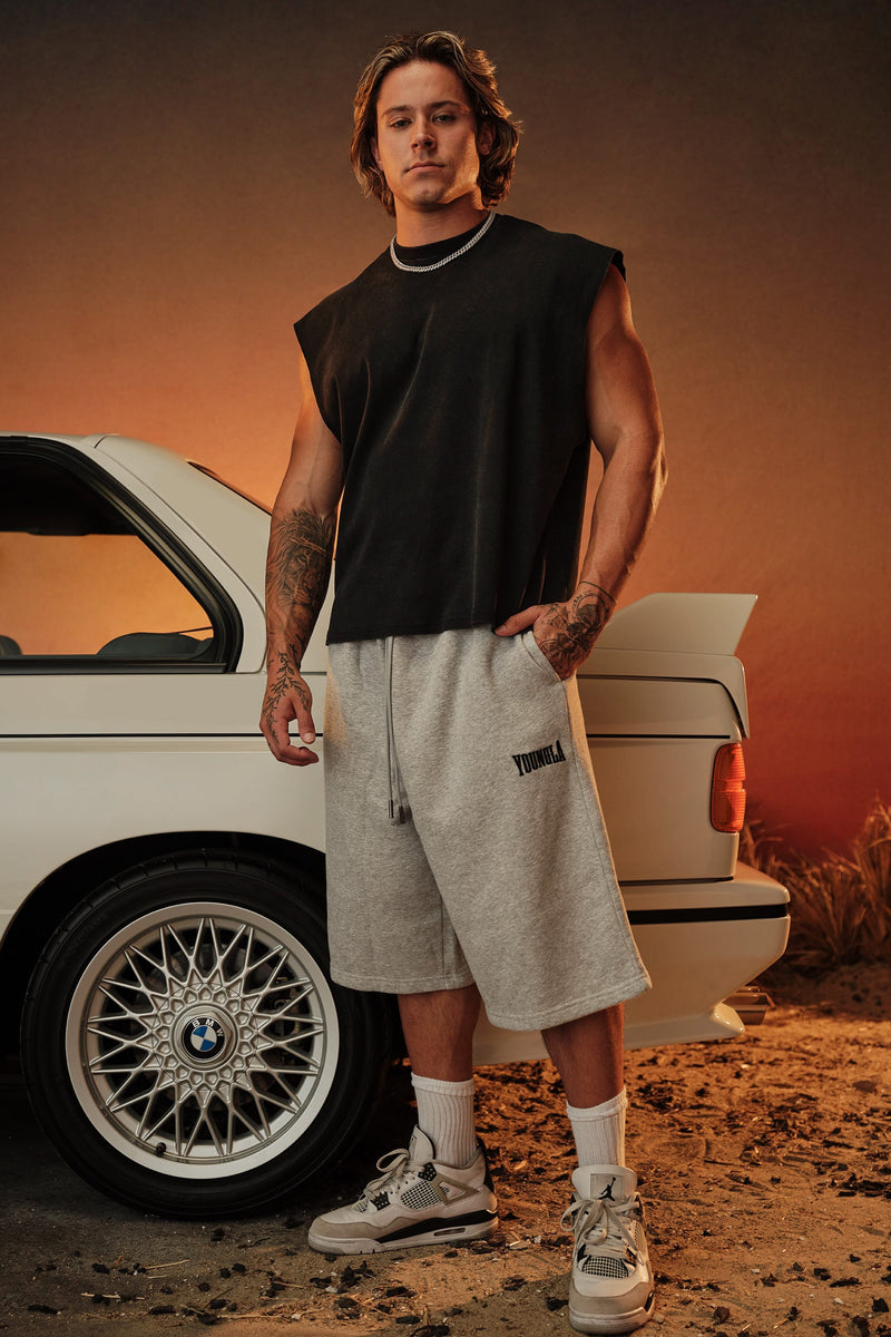 1107 - Extra Long Baggy Shorts