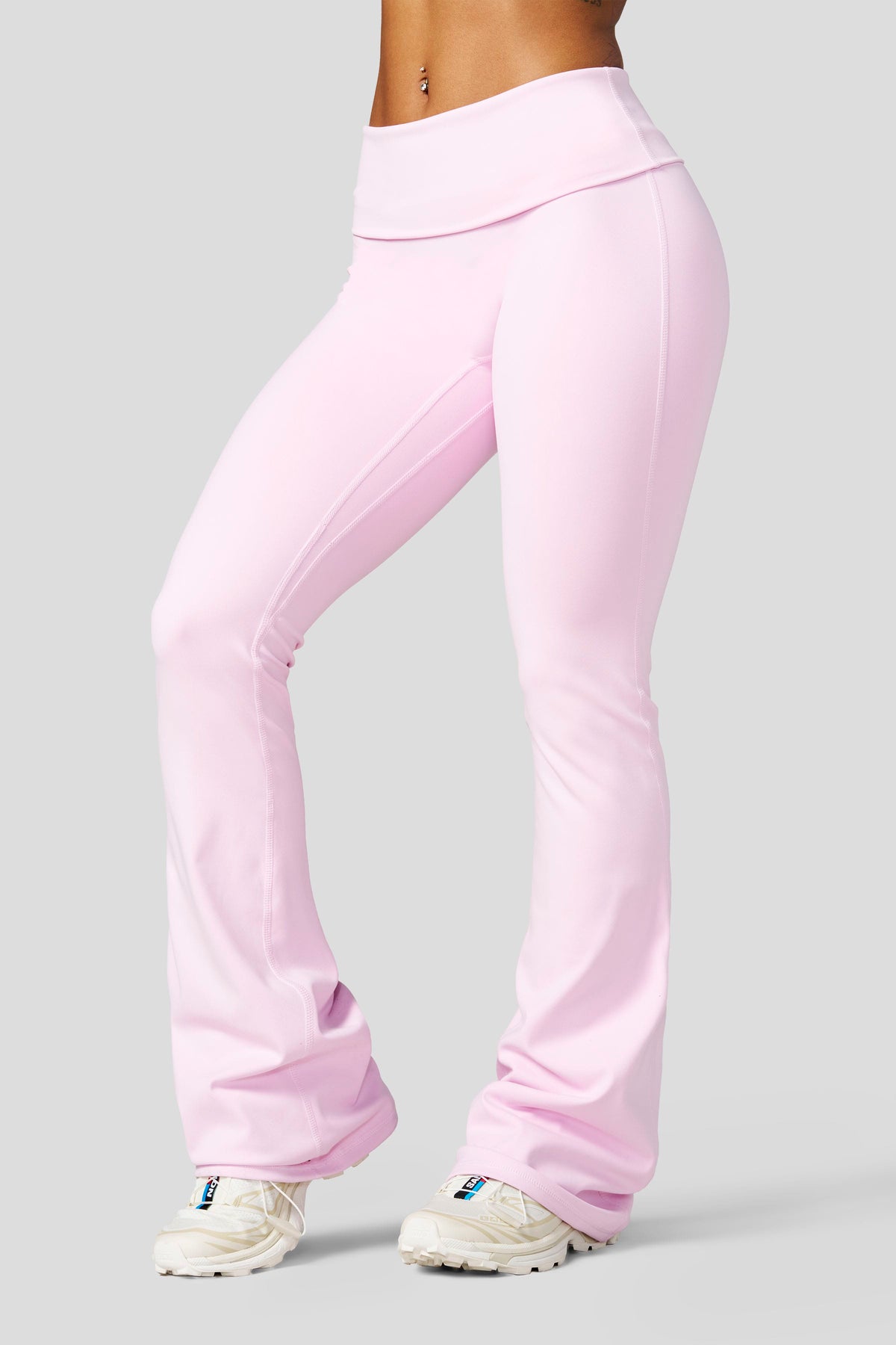 W282 Flashback Foldover Flares