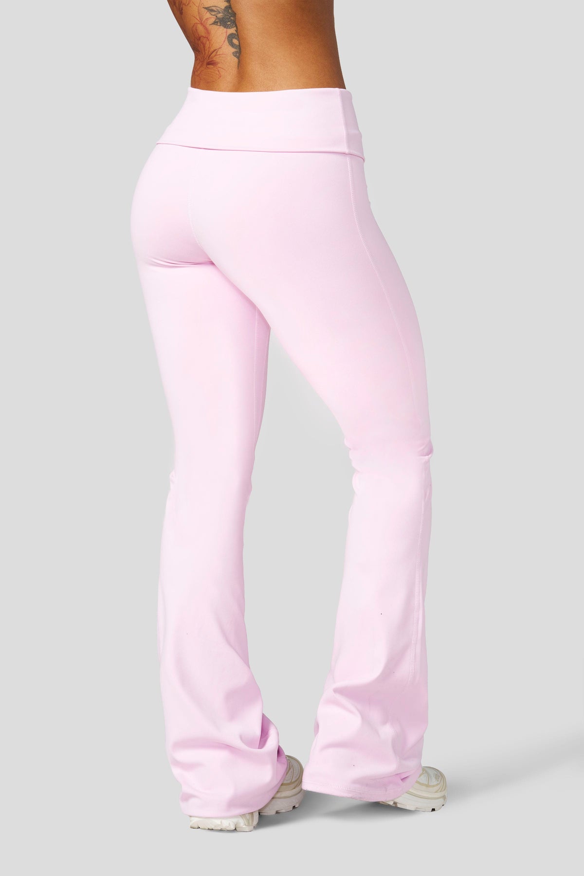 W282 Flashback Foldover Flares