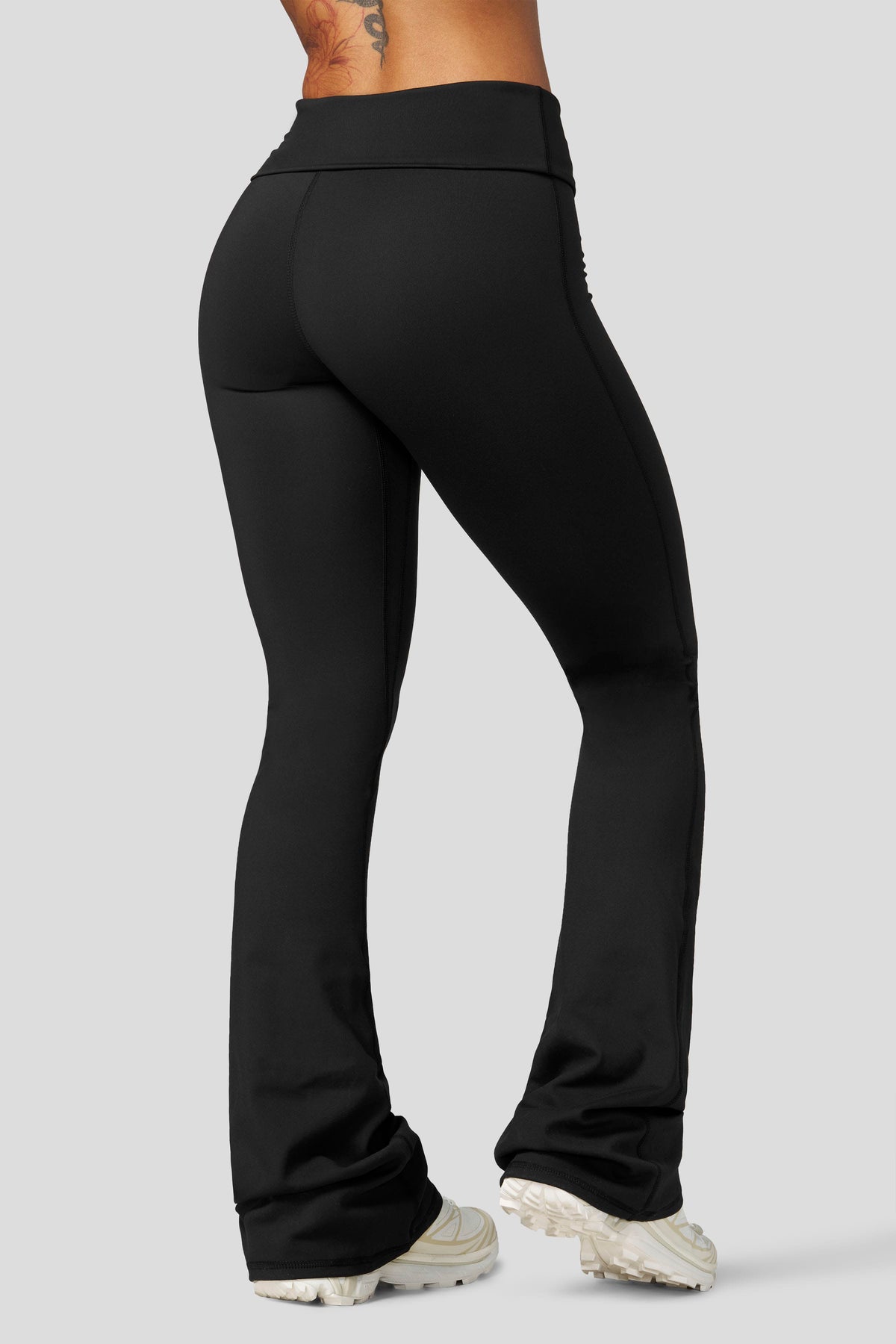 W282 Flashback Foldover Flares