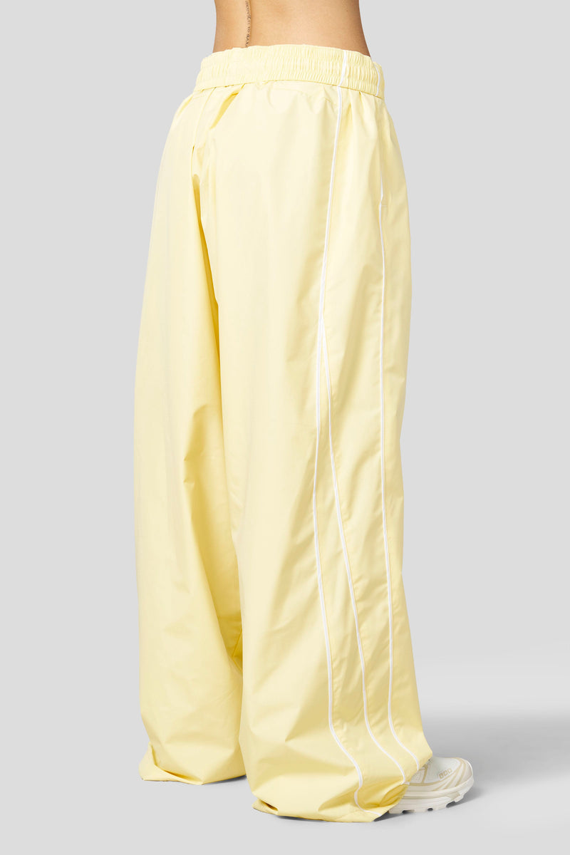 W2300 - Elevate Track Pants