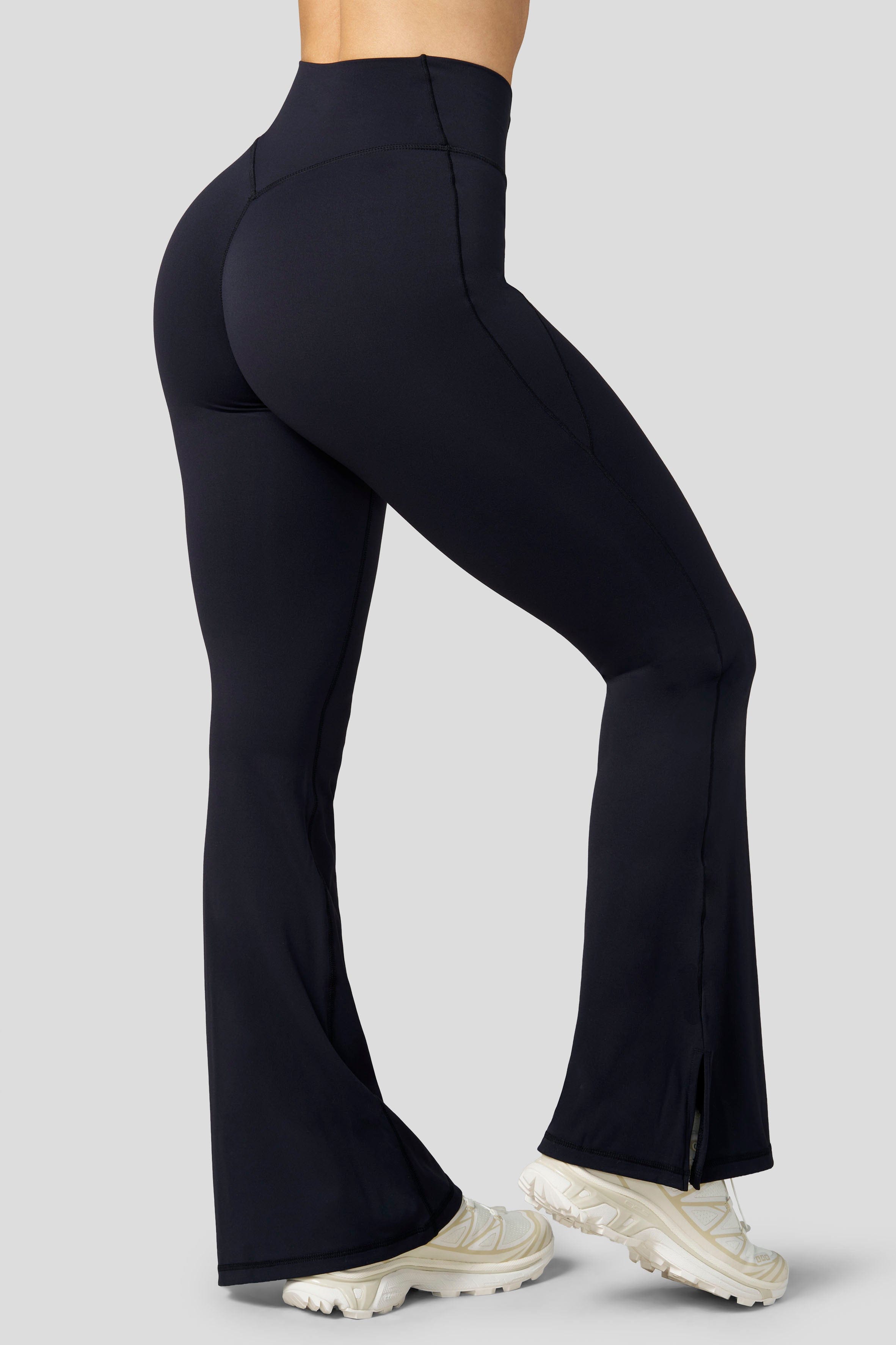W2085 - Elevate Flare legging (Short)