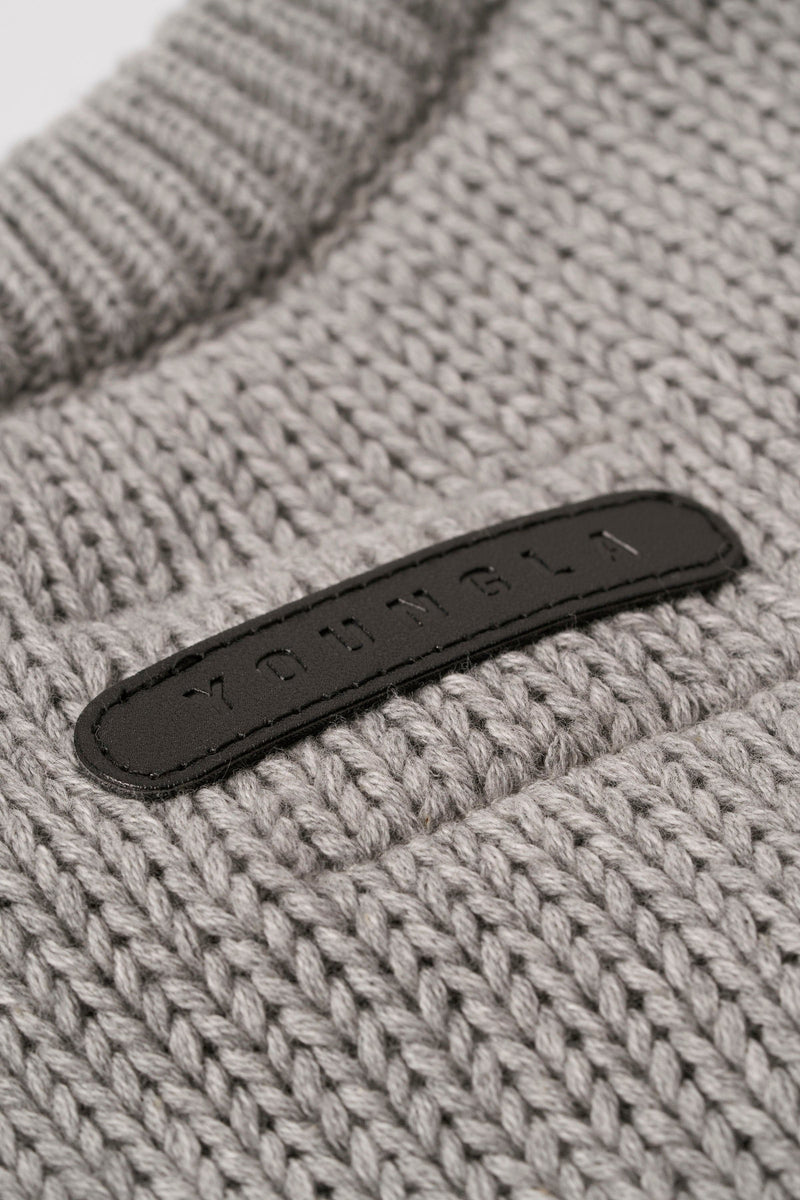 4037 - Oversized Knitted Sweaters