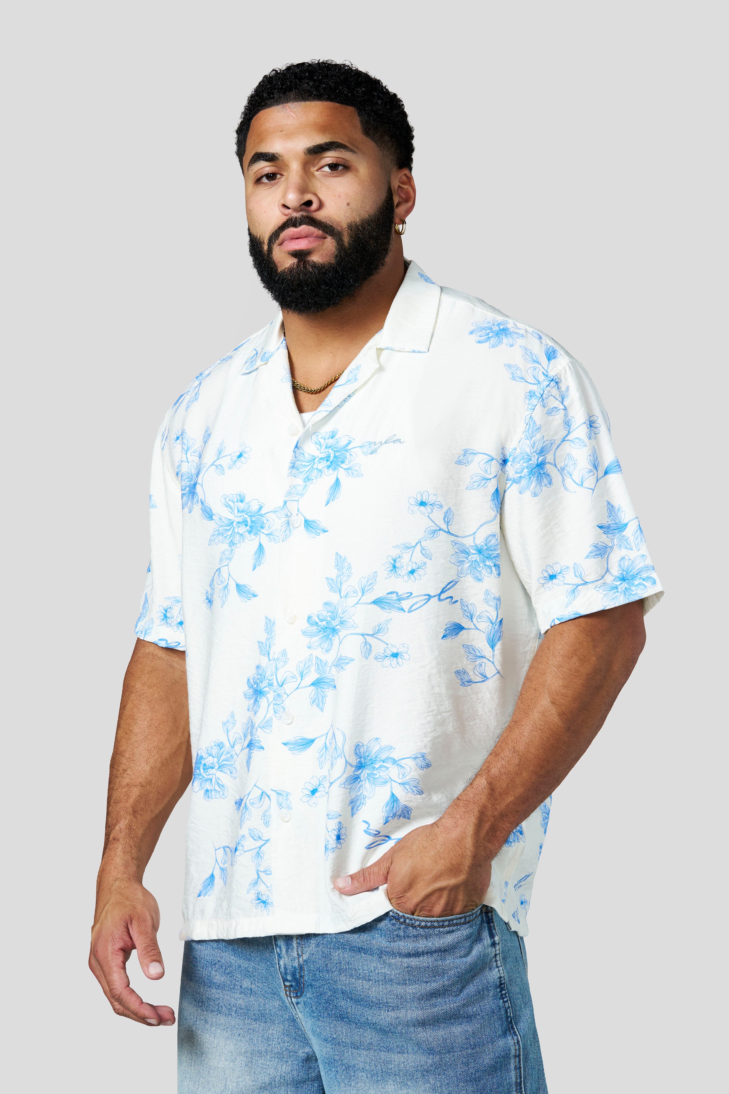 4063 - Amalfi Button-Ups - July 7th