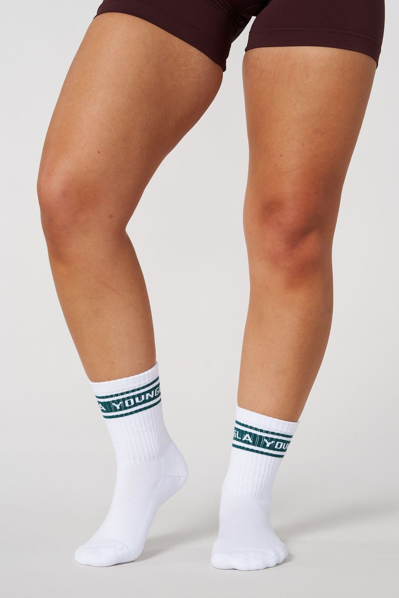 W638 - Elevate crew socks - Soft and supportive crew socks with compressive fit and classic crew height, designed for all-day comfort and secure wear in colour Blue.