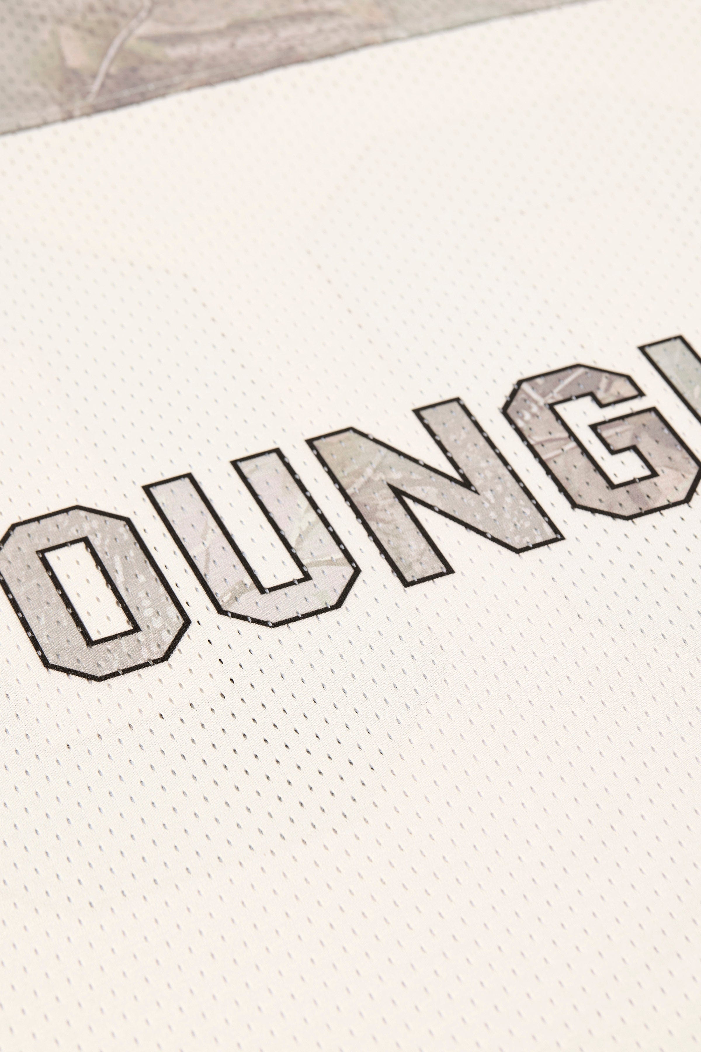 4237 - Double-Zero Jersey- Lightweight mesh jersey with retro sports design, double-zero numbers, and bold YOUNGLA branding on front and back, breathable and comfortable for all-day wear