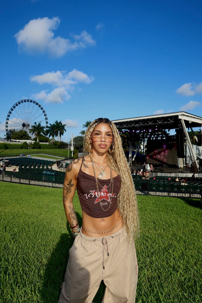 W4334 Graphic Halter Top