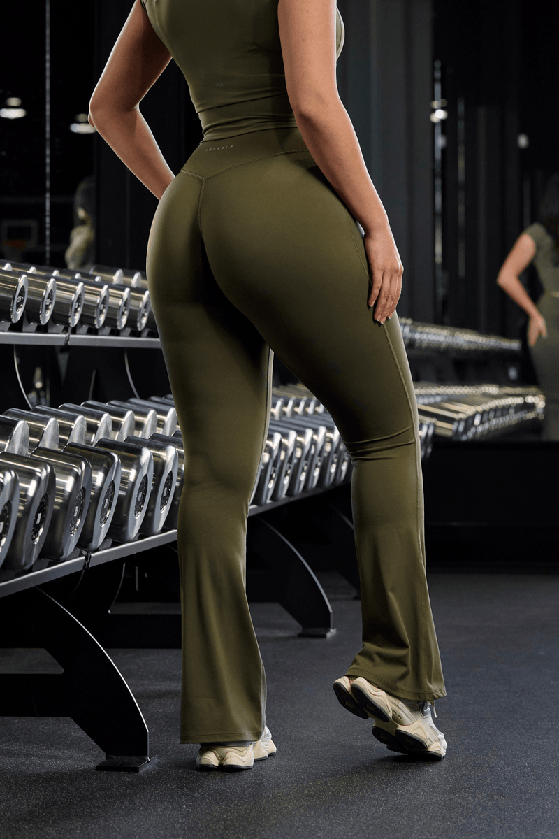 W227 - Curve Flare Leggings