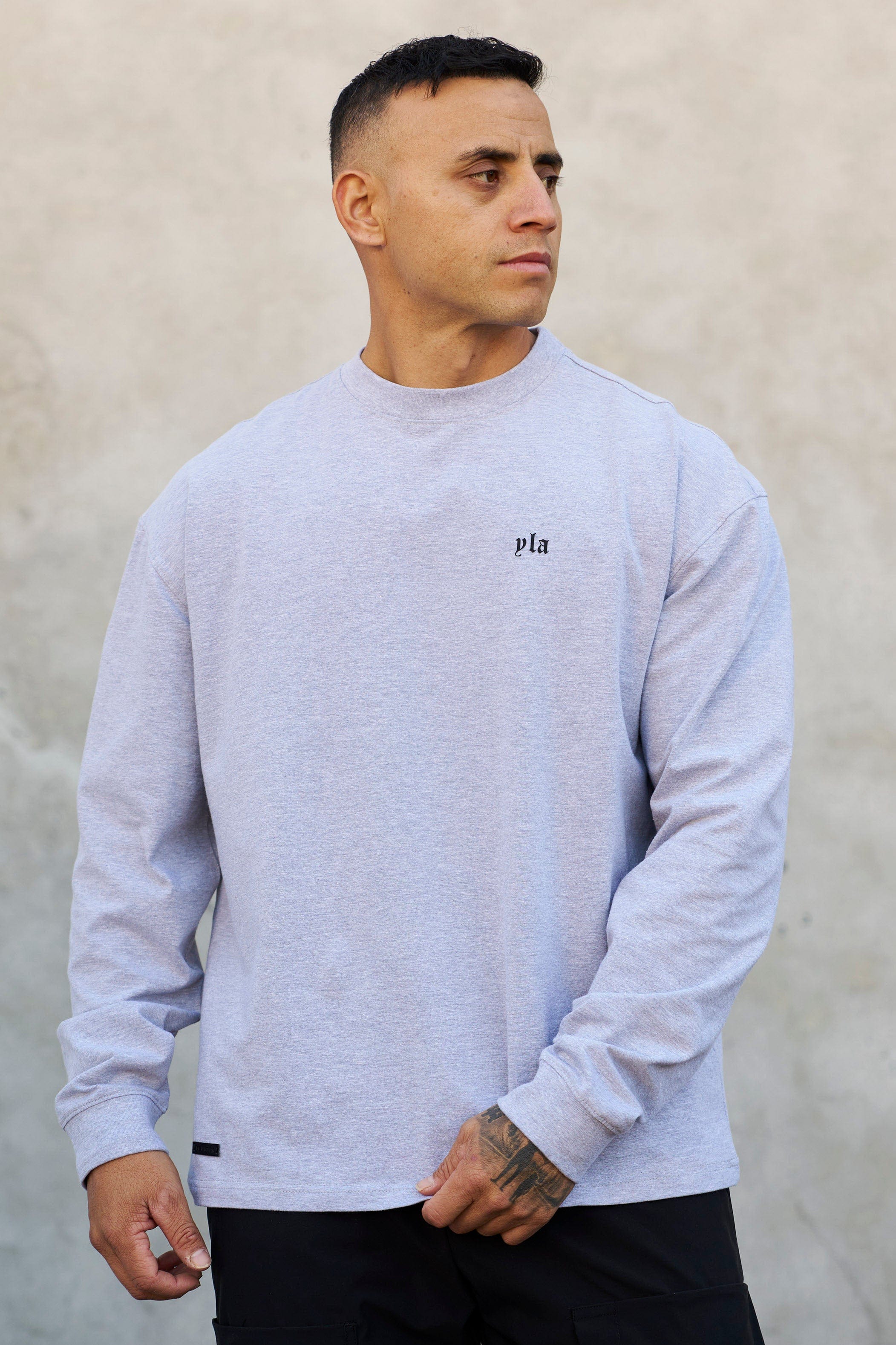 8008 - Minimal Longsleeves