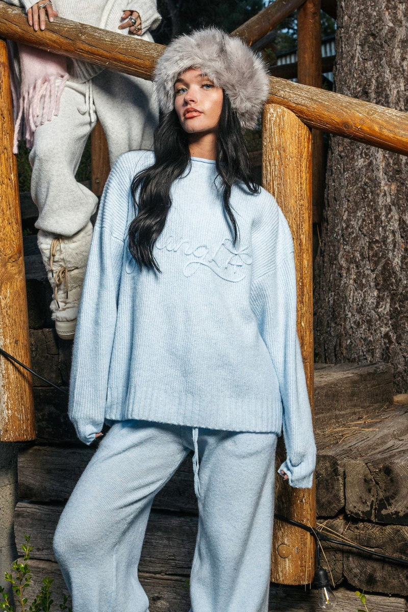 W2207 - Cozy Sweater Pant