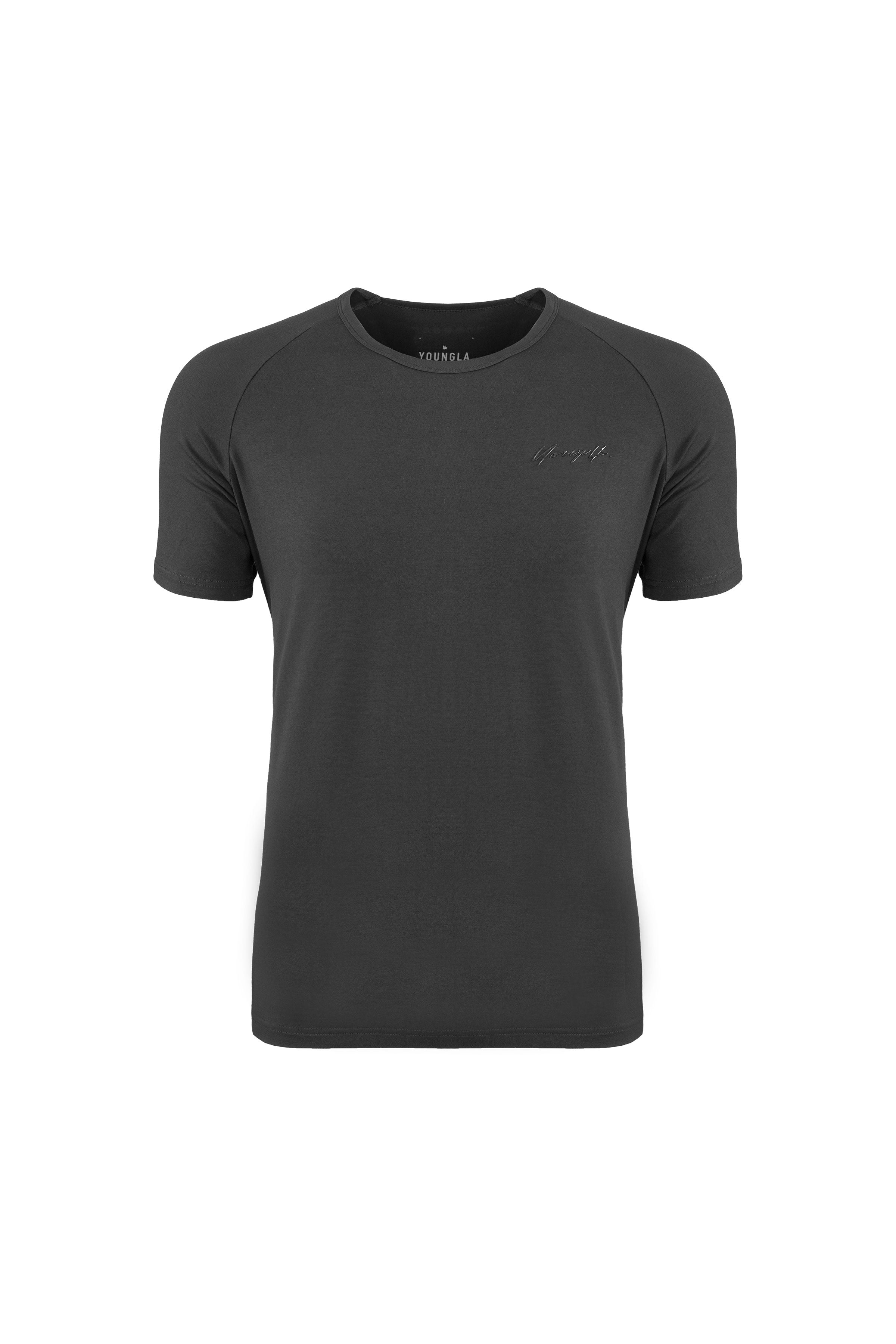 422 Fitted Delt Tee