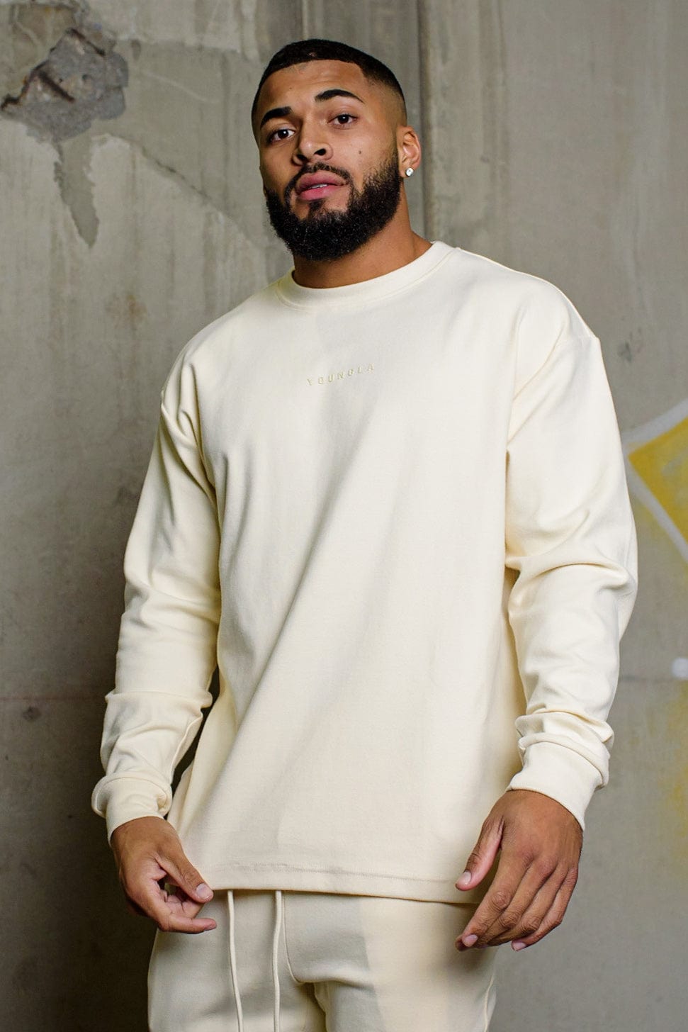 CREW NECK LONG SLEEVE SWEATSHIRT