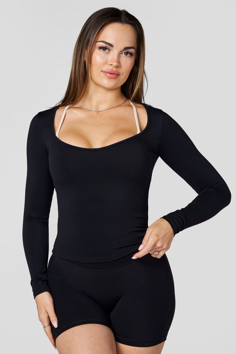 W4249 Sweetheart Neck Top