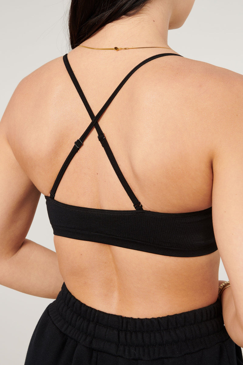 W316 Ribbed Sports Bra