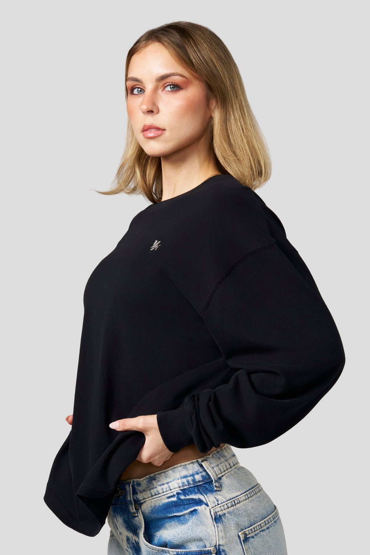 W4328 - Studio Edit Long Sleeve Tee - September 30th