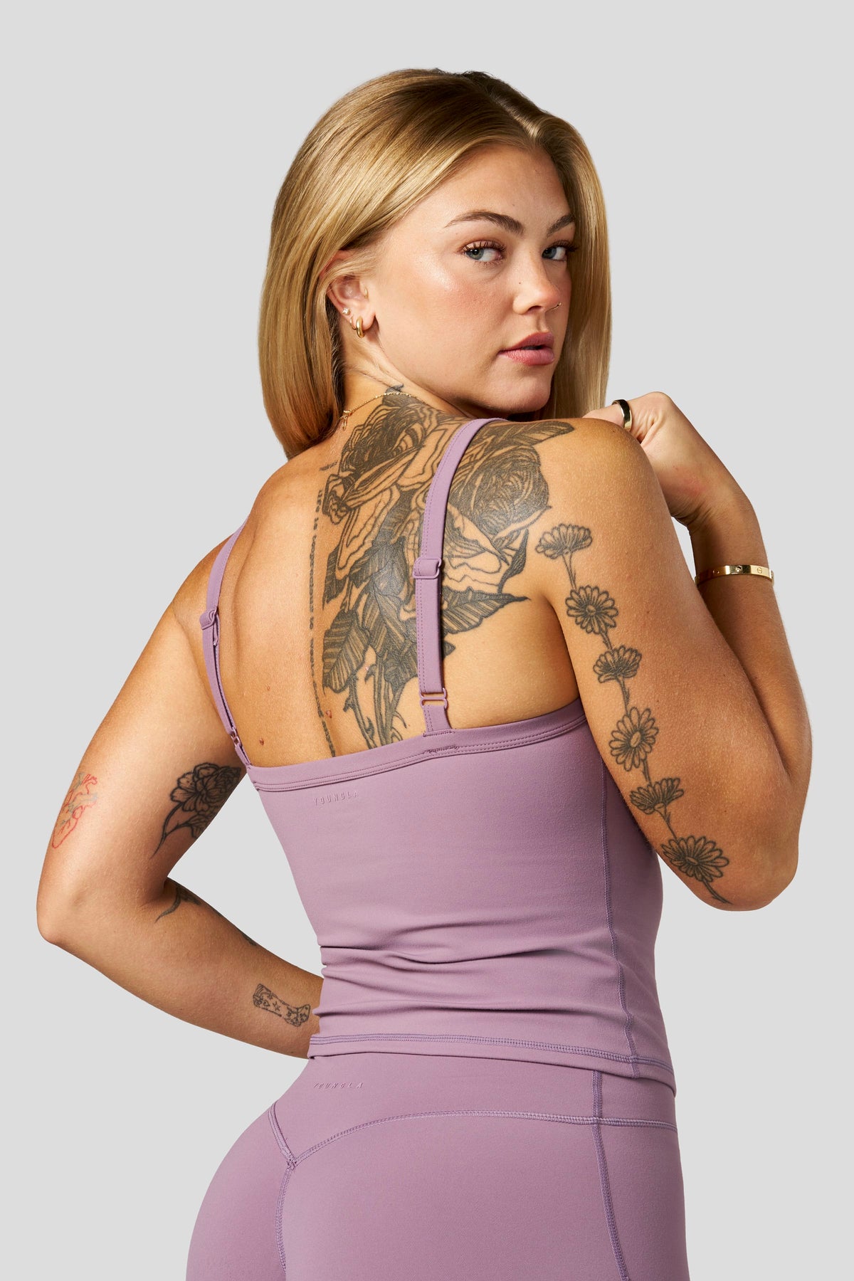 W4337 - Flex Active Tank - October 20th