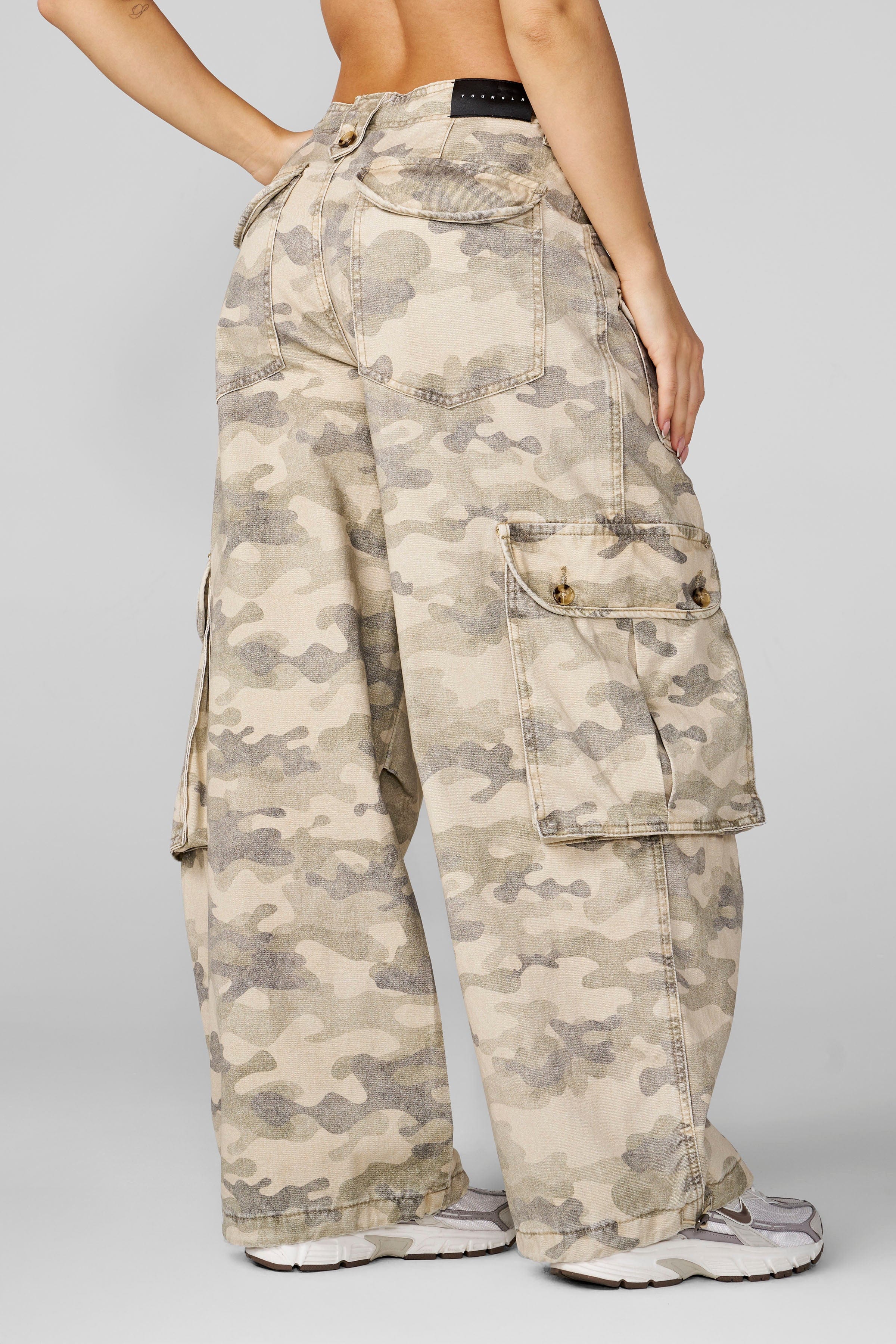 W2231 - Cargo Jean - October 30th