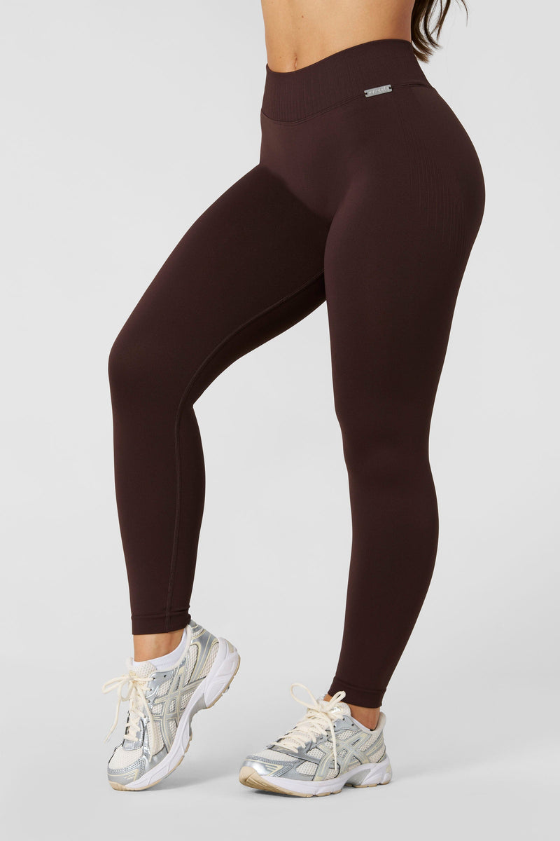 W286 Sculpt Seamless Leggings in buttery-soft, breathable fabric with contouring panels for a sculpted, comfortable fit in Brown color