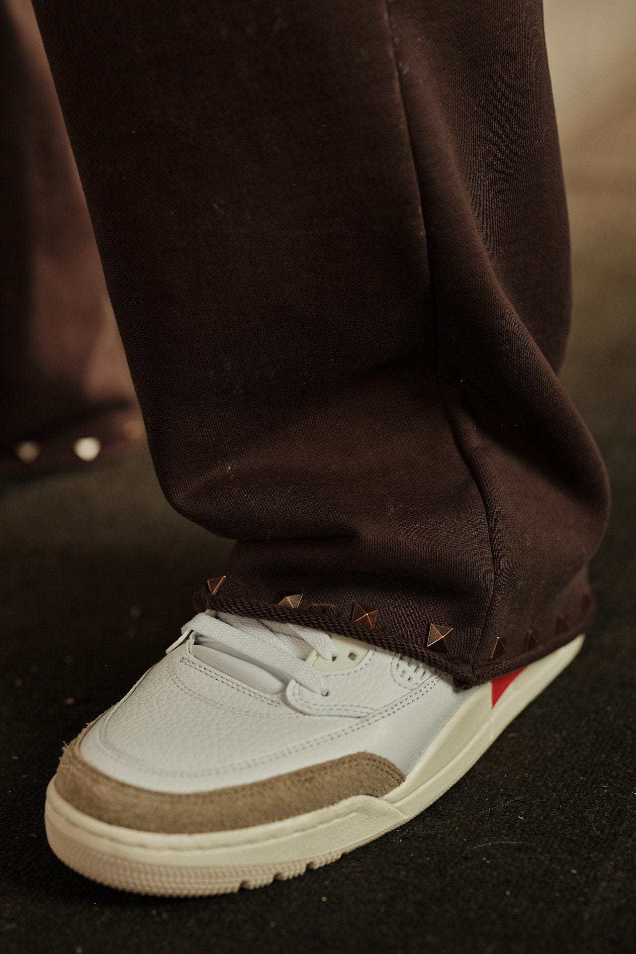 2087 - Stud Sweats - DEC 12th