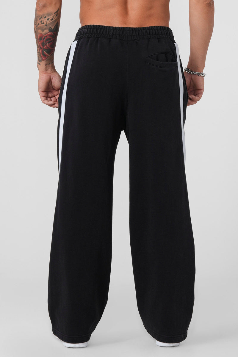 2068 - Elevated Essentials - Straight Sweats