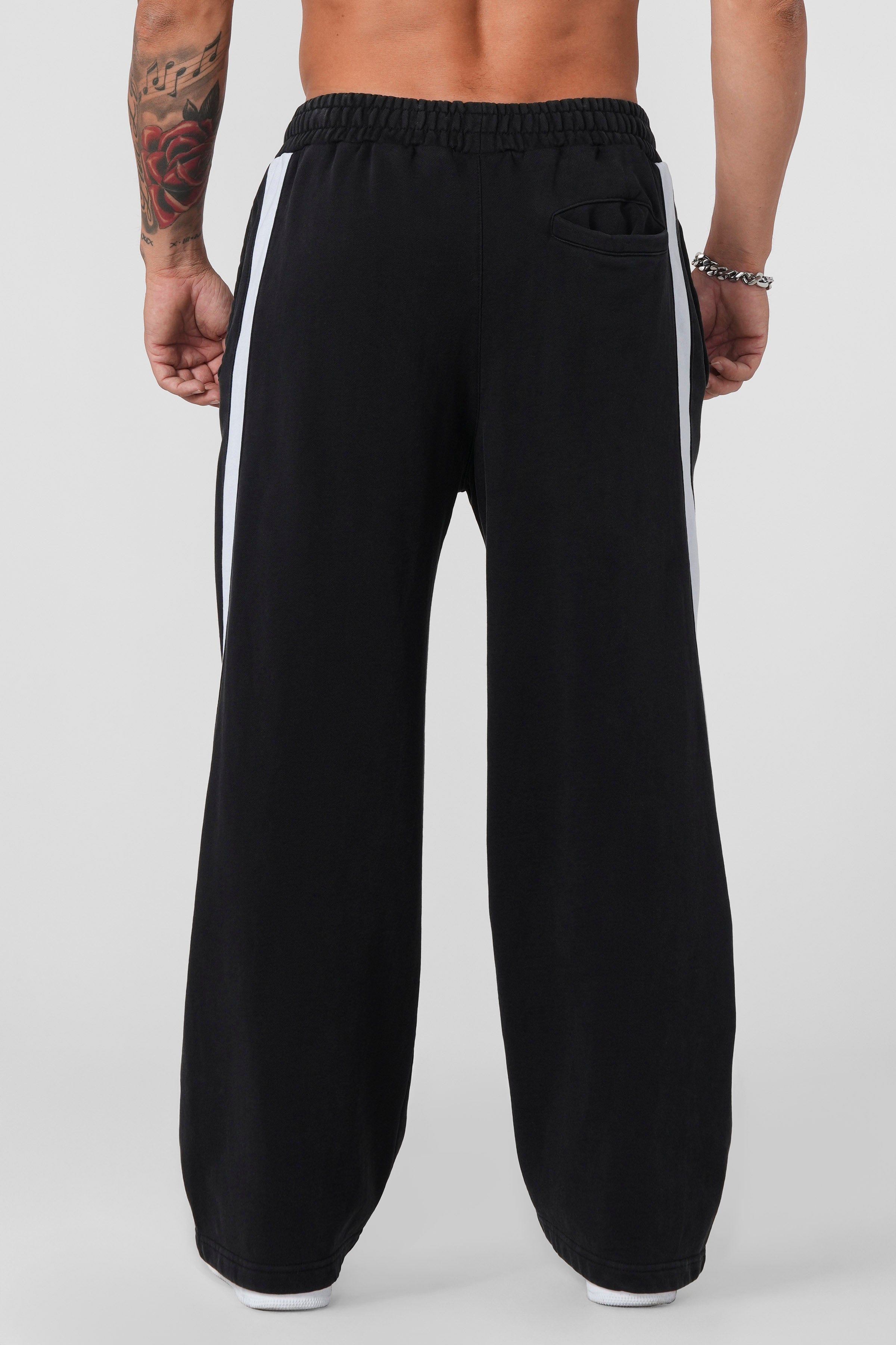 2081 - Stellar Sweats - July 30th