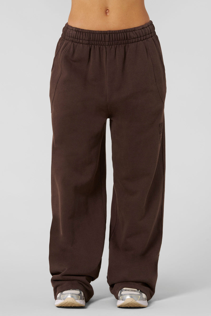 W241 - Mineral Joggers -soft, breathable fabric with a relaxed, tapered fit in seasonal fall shades, perfect for cozy, stylish autumn layering in Brown
