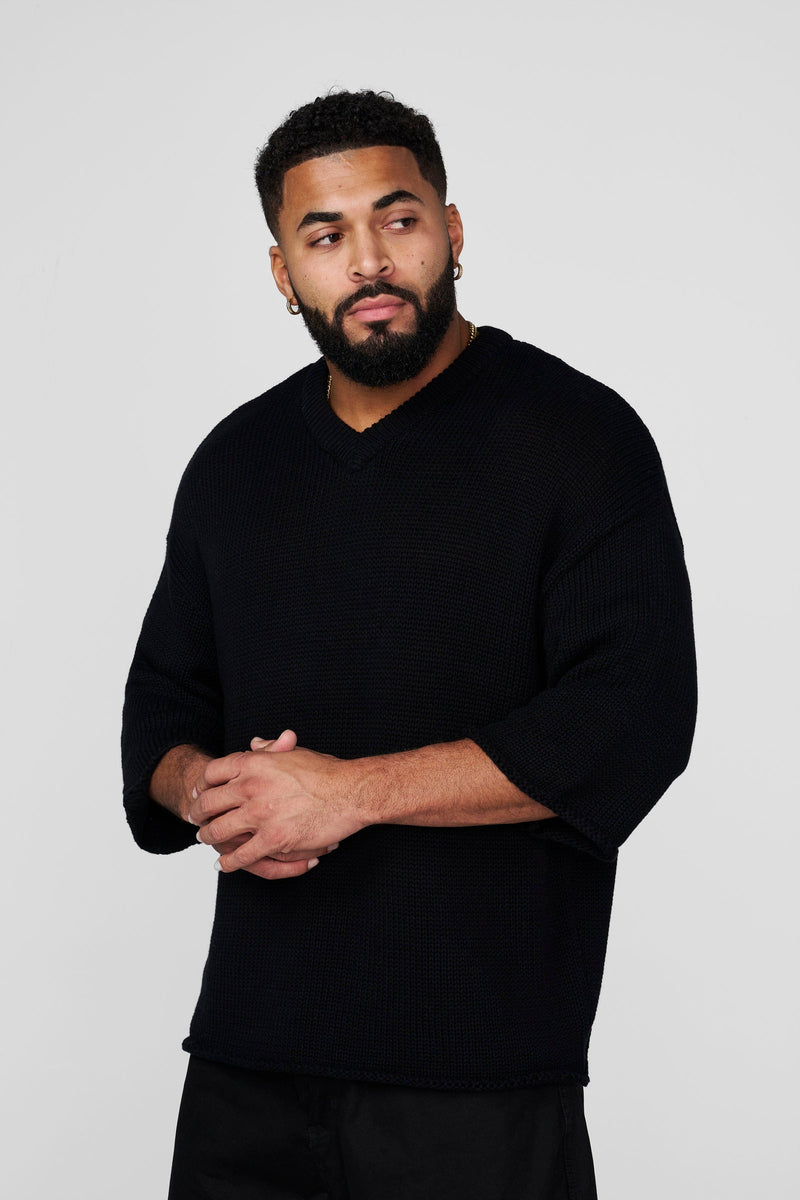 4037 - Oversized Knitted Sweaters