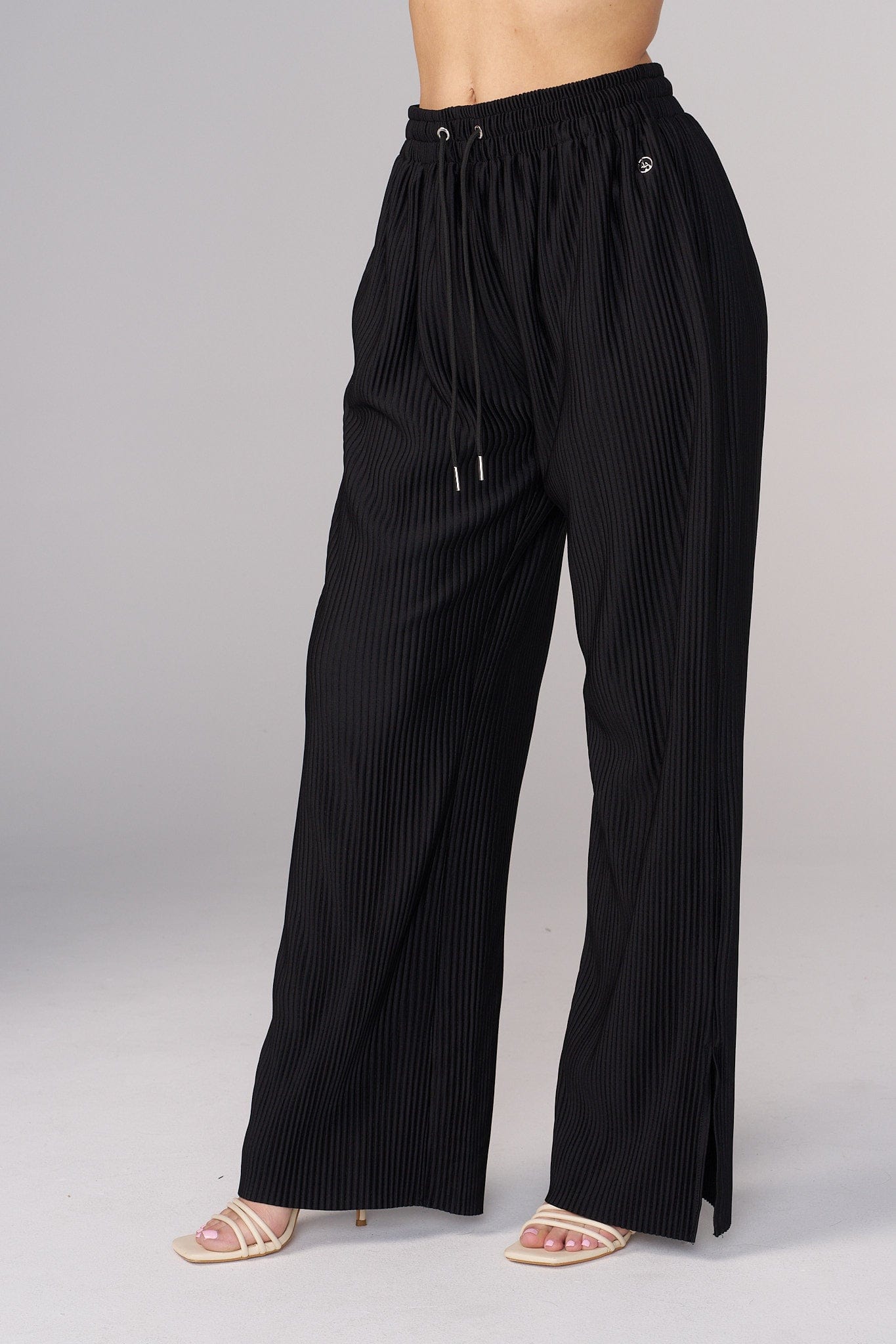 W244 Aria Pleated Pants