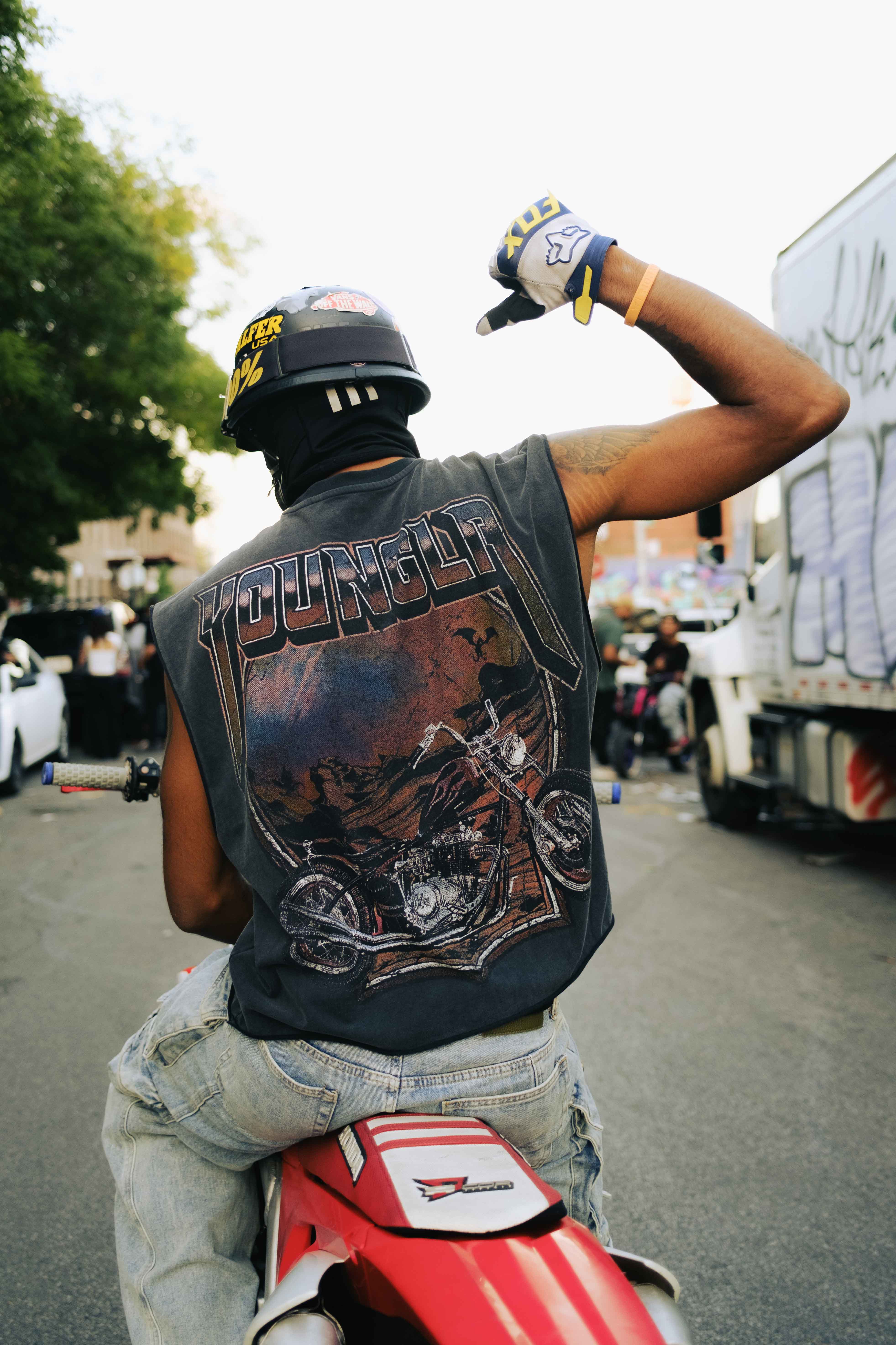 3015 - Vintage Biker Tanks