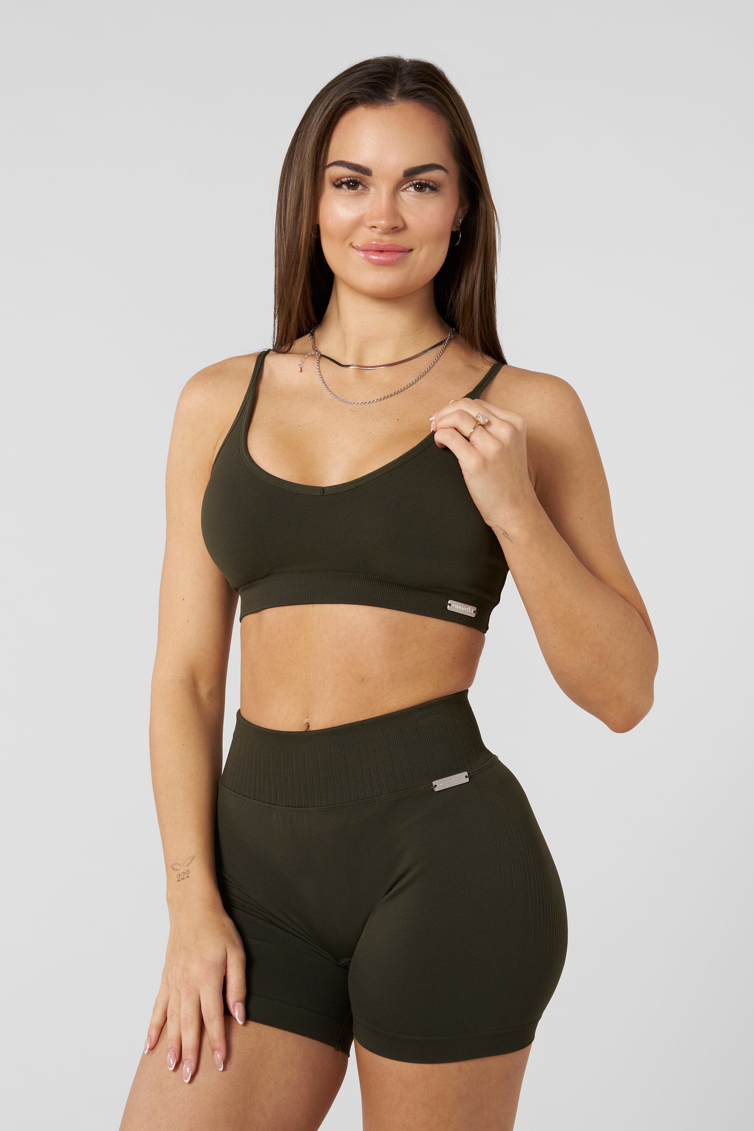 W368 - Sculpt Seamless Twist Bra  - October 21st