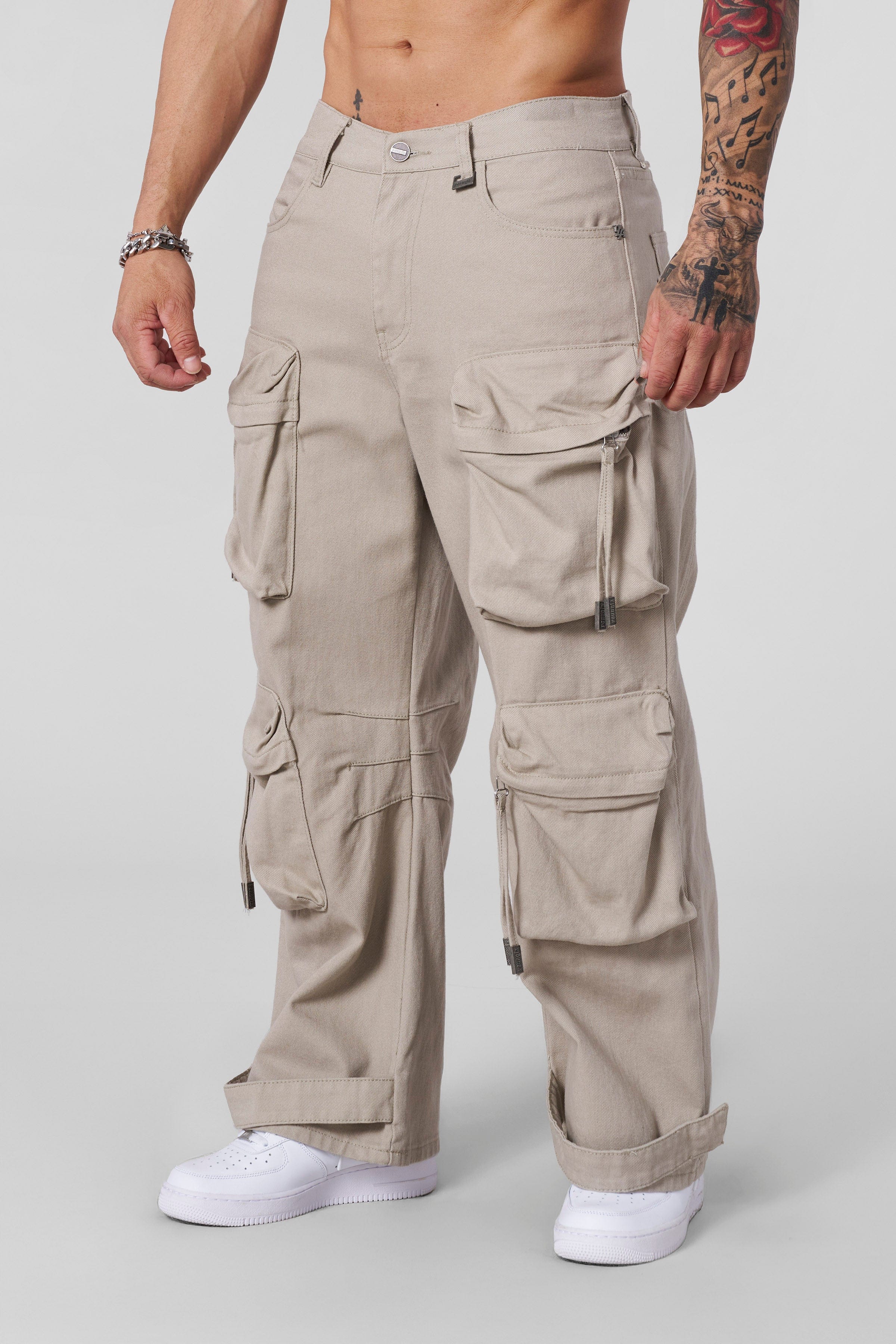 6021 - 8 Pocket Jeans
