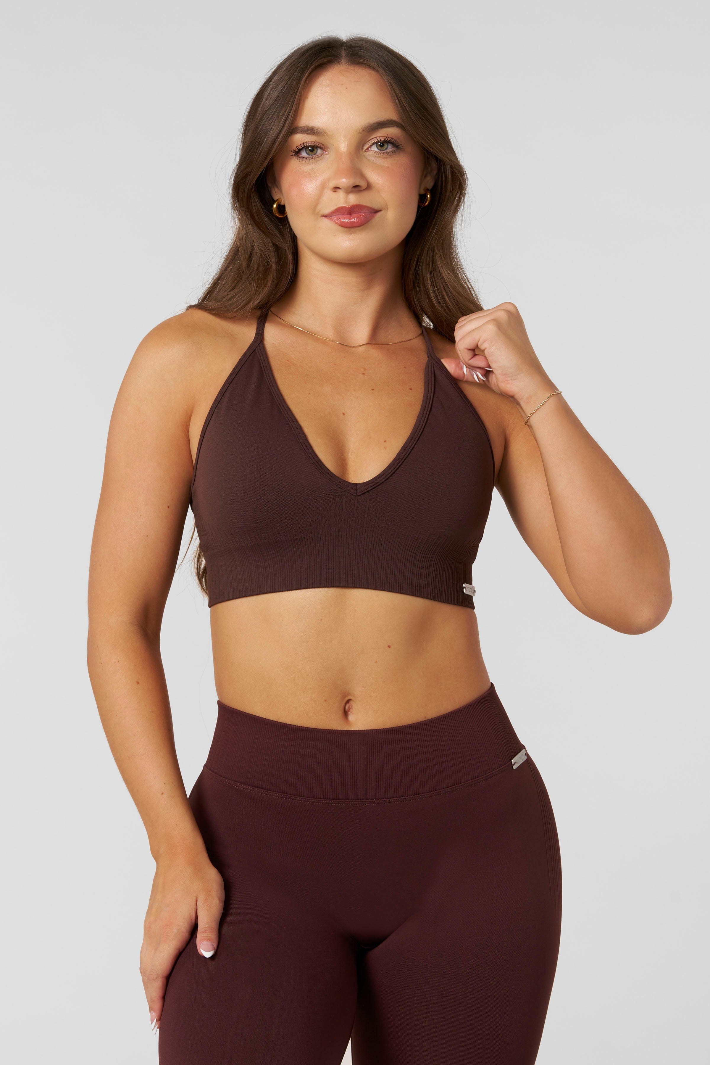 W367 - Sculpt Seamless Plunge Bra - October 21st