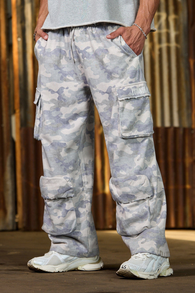 2033 - Heritage Camo Cargo Sweats