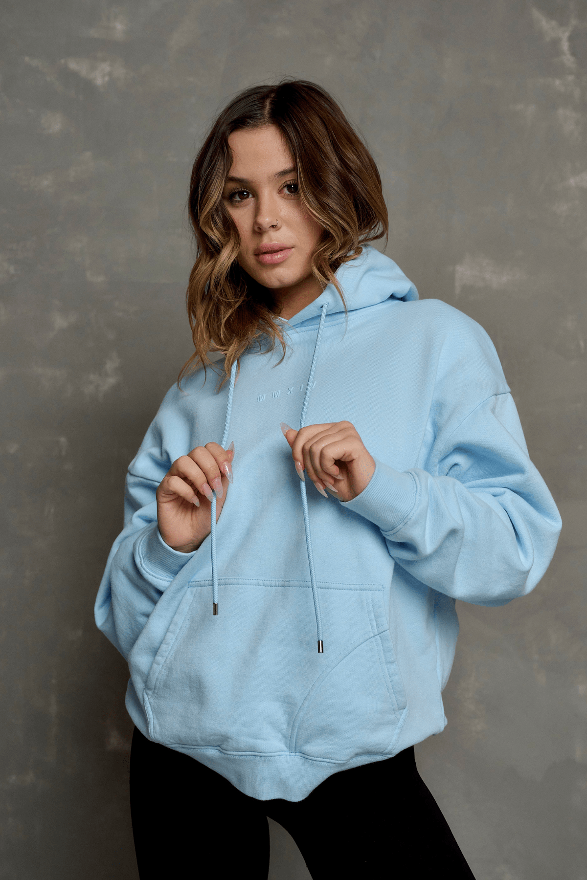 W518 - Minimal hoodie