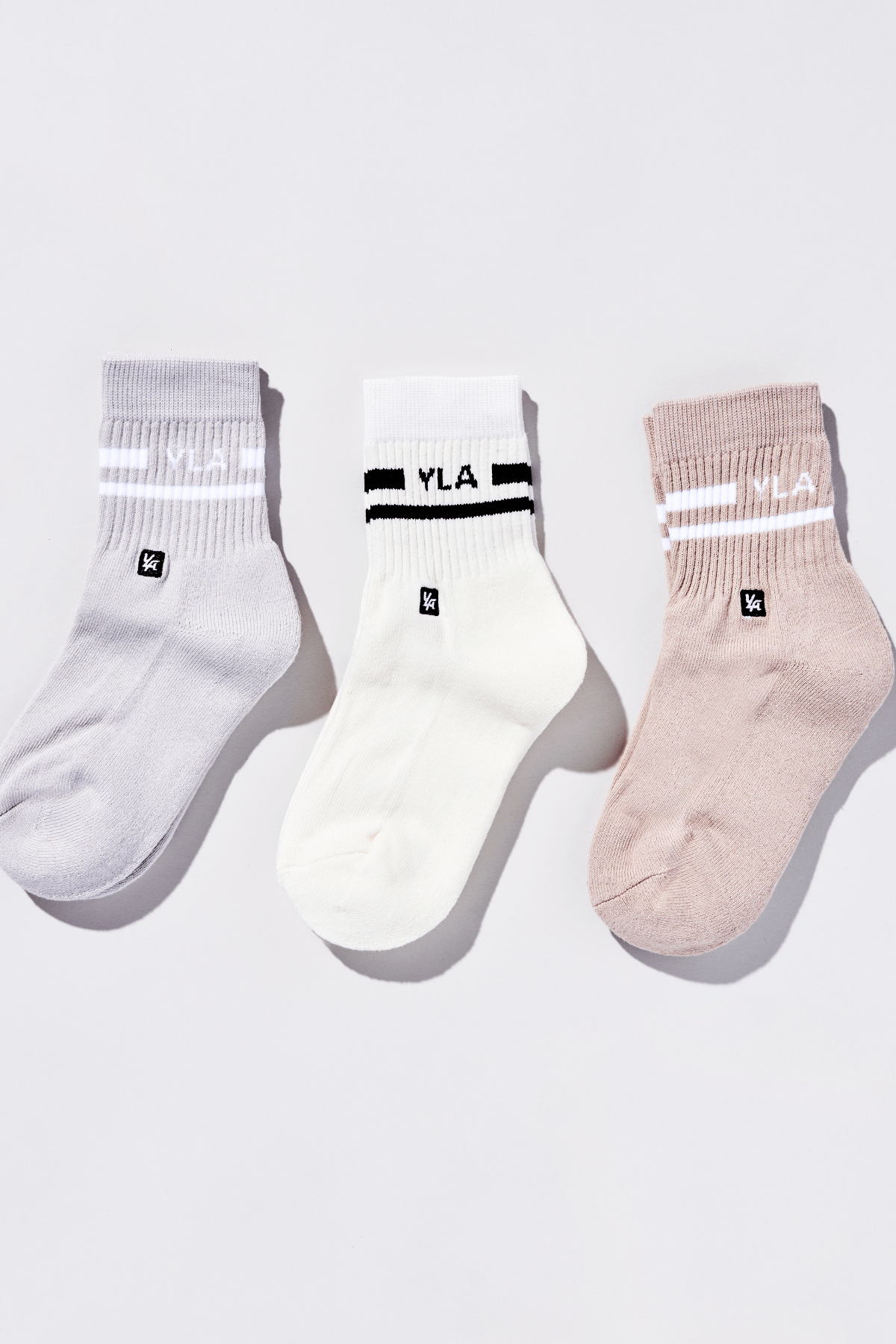 W626 Ivy Crew Socks