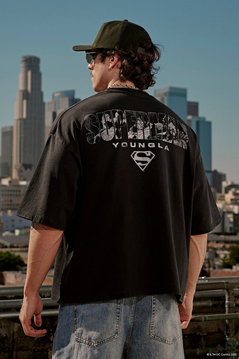4064 - Superman Huge Tees - Supersized heavyweight cotton tee with front and back Superman™ graphic prints and signature in Legacy.