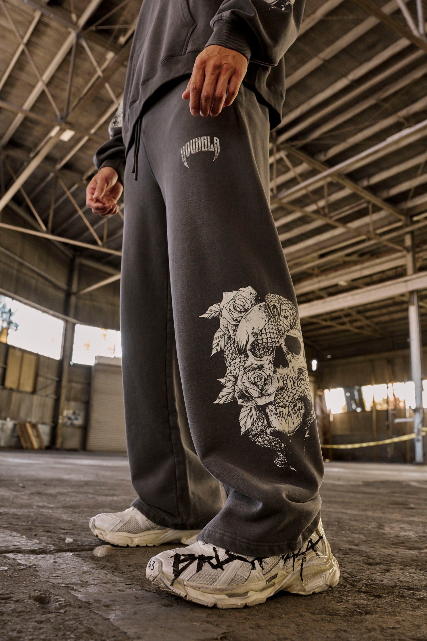 2117 - The Dawn Collection - Sweats 2117 - The Dawn Collection - Sweats
