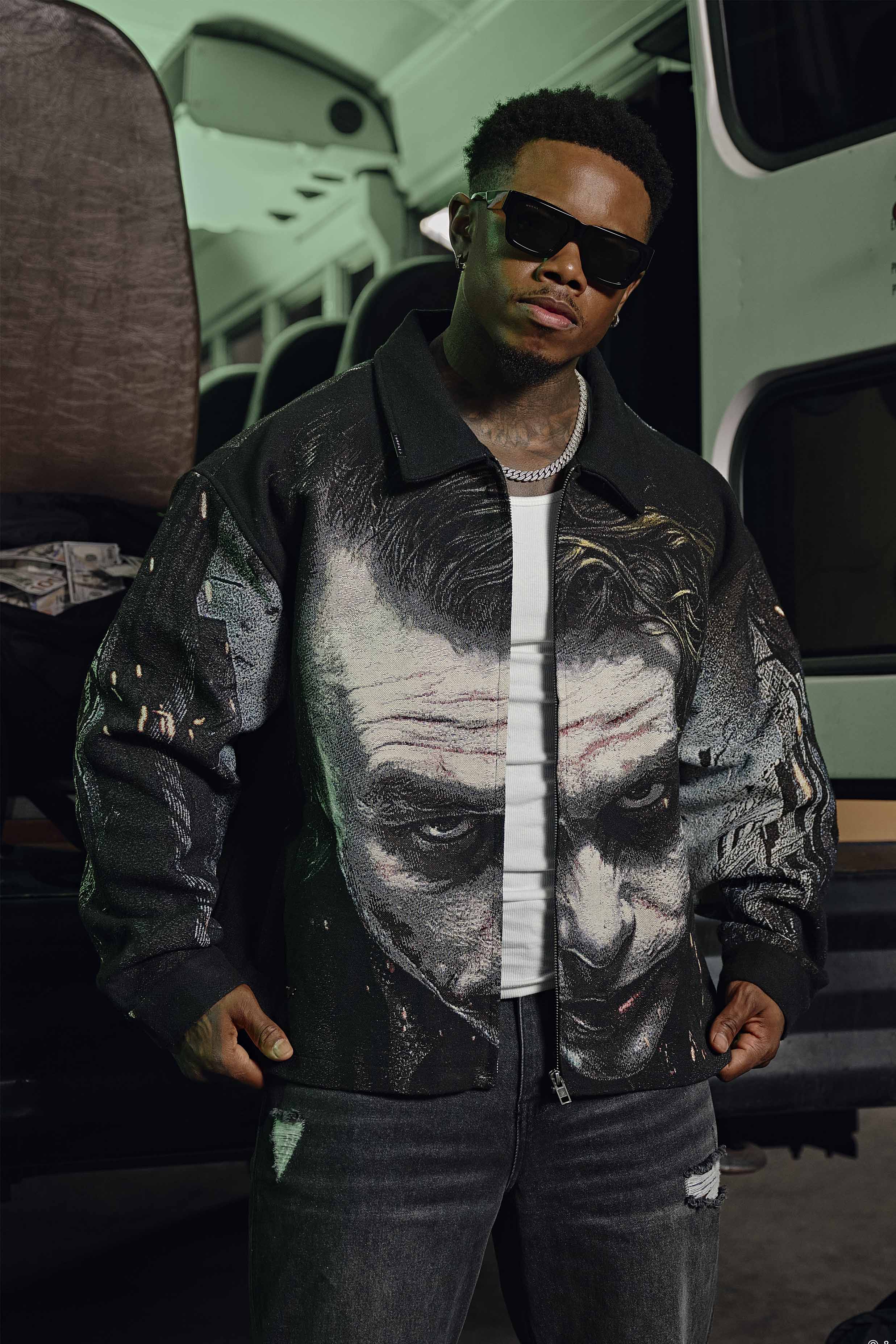 5177 - Batman Limited Tapestry Jackets - BF - NOV 25th