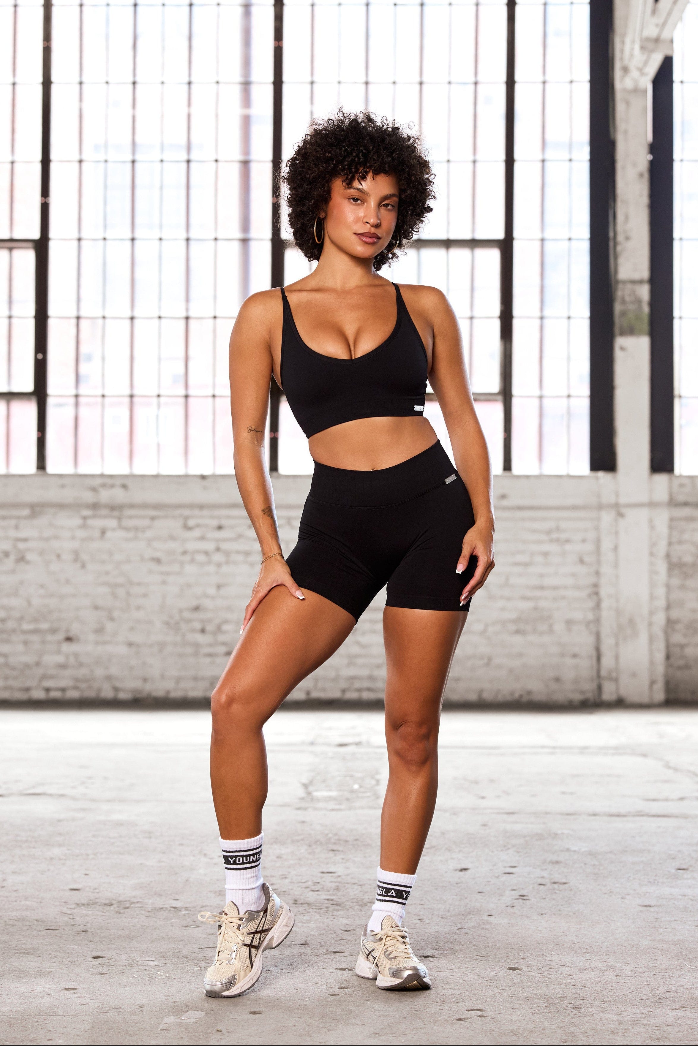 W176 - Sculpt Seamless Short - October 21st