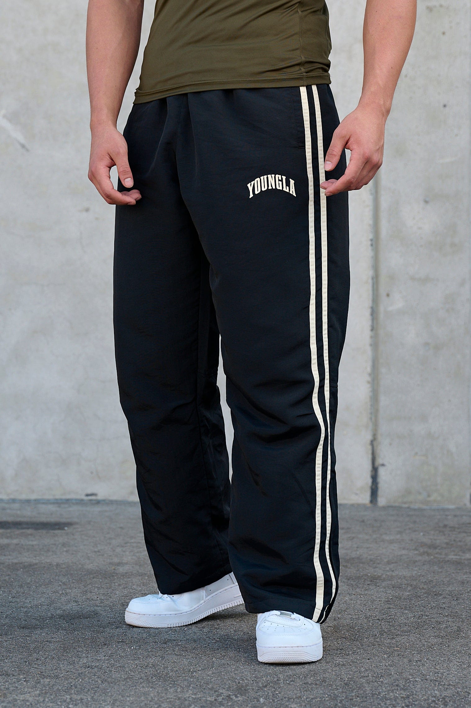 249 - Flagship Track Pants – YoungLA