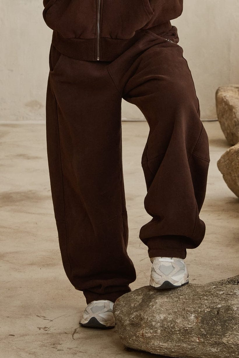 W2255 - Studio Edit Barrel Jogger - FEB 13th