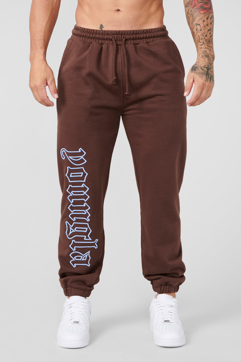 Nuevos Pantalones Jogger Youngla - 244 Aspen Hombre Marrom