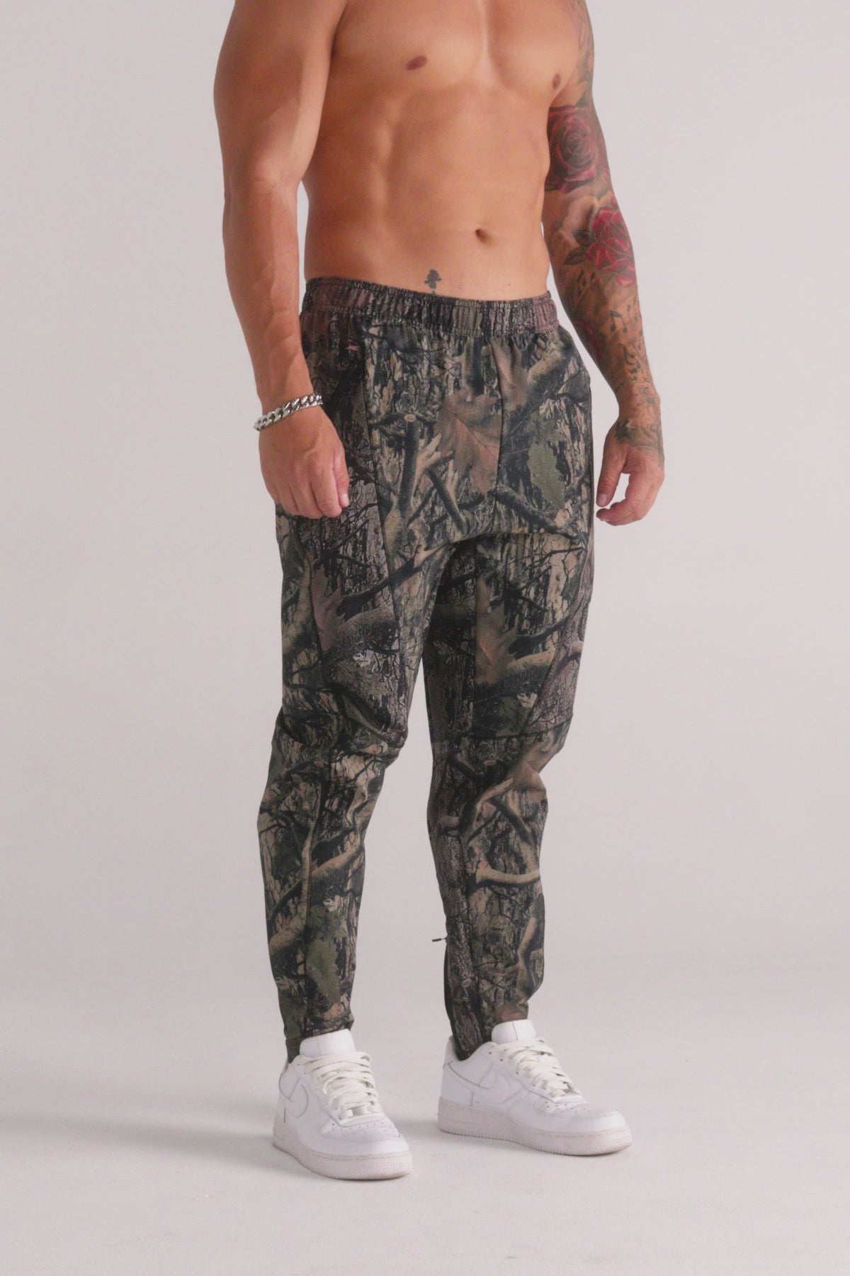 2031 - Tapered Workout Joggers - August 28th