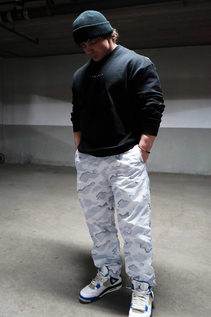 Camouflage Pants Outfits For Men (201 ideas & outfits)