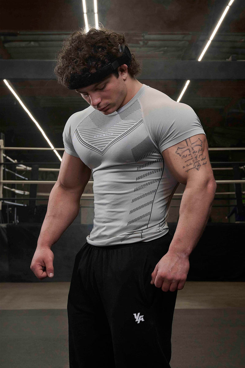 Muscle Compression Cloth 465 Superhero Compression Tees – YoungLA